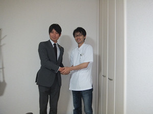 武島先生と握手